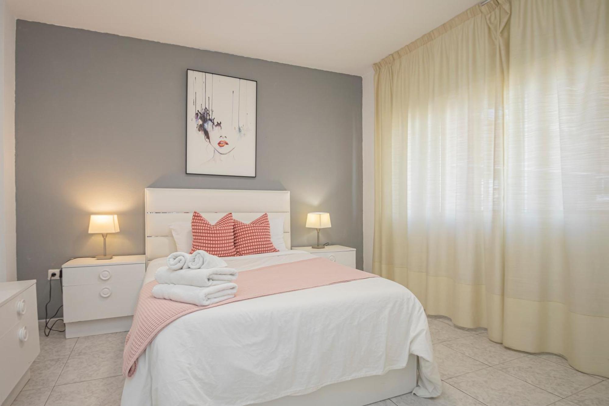 شقة Perfect Getaway In Triana - 15M Walk Giralda إشبيلية المظهر الخارجي الصورة